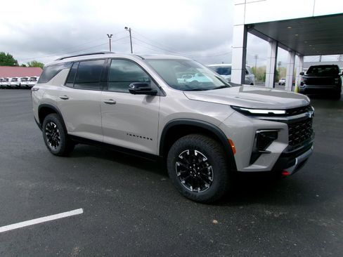 New 2026 Chevrolet Traverse Z71 AWD/4WD image 9