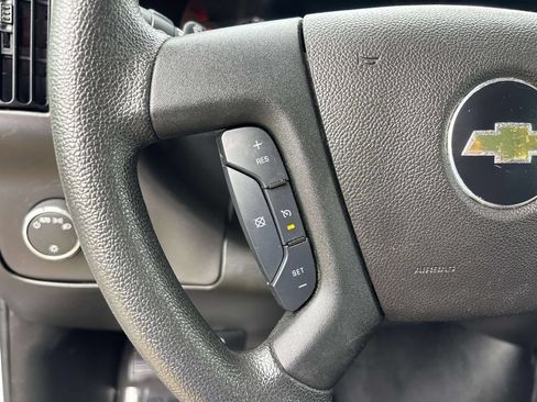 Used 2024 Chevrolet Express 2500 w/ Driver Convenience Package RWD image 18