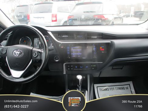 Used 2019 Toyota Corolla SE FWD image 7