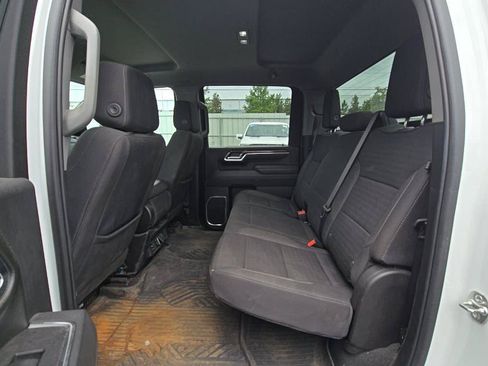 Used 2025 Chevrolet Silverado 2500 LT AWD/4WD image 12