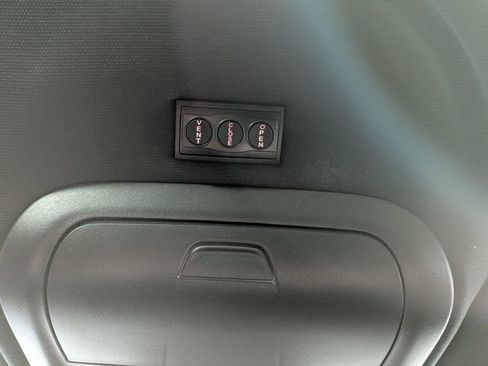 Certified 2023 Cadillac XT4 Premium Luxury w/ Cold Weather Package image 23