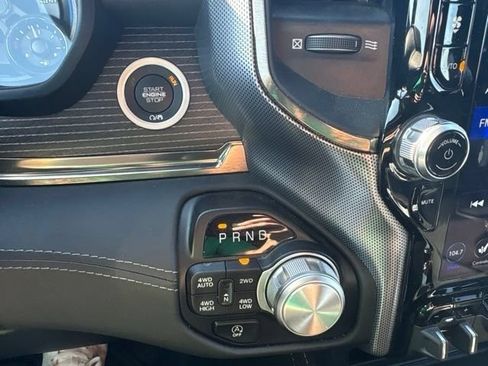Used 2021 RAM 1500 Limited AWD/4WD image 29