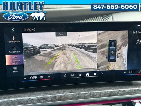 Used 2024 BMW 740i xDrive image 20