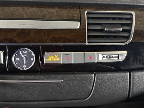 Used 2016 Audi A8 L 4.0T w/ Driver Assistance Package image 35