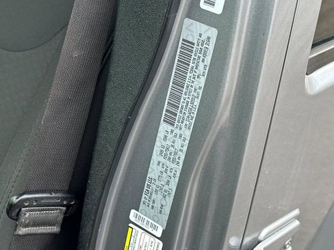 Used 2018 Jeep Wrangler Unlimited Sport S image 26