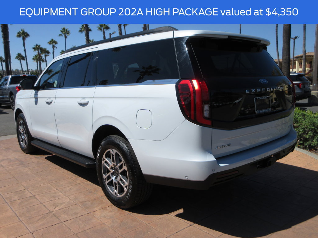 Certified 2025 Ford Expedition Max Active RWD image 2