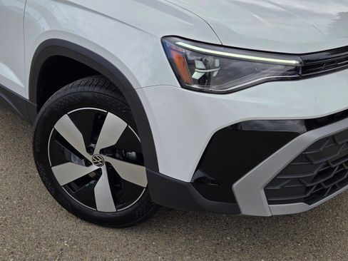 New 2026 Volkswagen Taos S AWD/4WD image 6