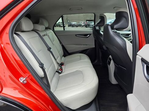 Certified 2023 Kia Niro Wind w/ Wind Preserve Package FWD image 14