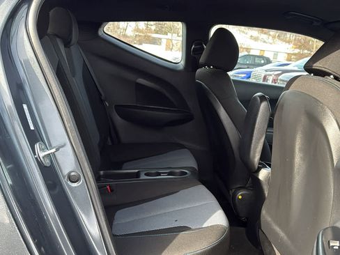 Used 2020 Hyundai Veloster 2.0 image 23