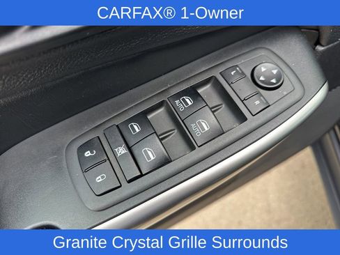 Used 2021 Jeep Cherokee Latitude Lux 80th Anniv w/ Quick Order Package 2YU 80th image 18