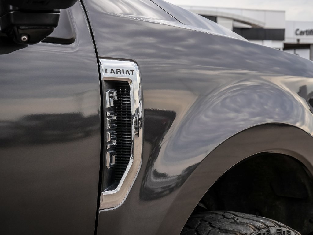 Used 2020 Ford F250 Lariat w/ Lariat Ultimate Package AWD/4WD image 11