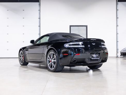 Used 2014 Aston Martin V8 Vantage Roadster RWD image 6