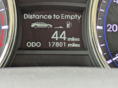 Used 2011 Hyundai Sonata Limited image 25