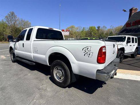 Used 2011 Ford F250 XL w/ PWR Equipment Group image 4