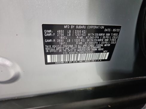 Certified 2024 Subaru Outback Onyx Edition AWD/4WD image 31