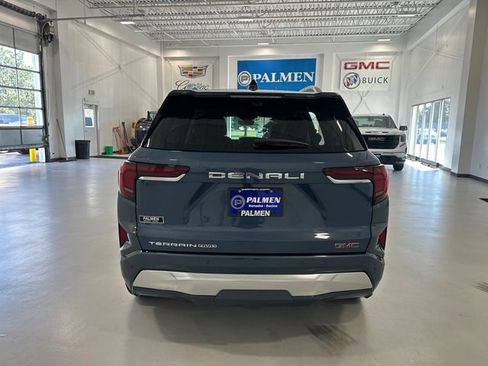 Used 2026 GMC Terrain Denali AWD/4WD image 7