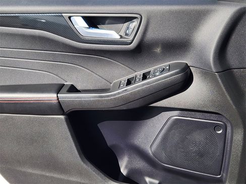 Used 2023 Ford Escape ST-Line w/ Tech Pack #1 image 15