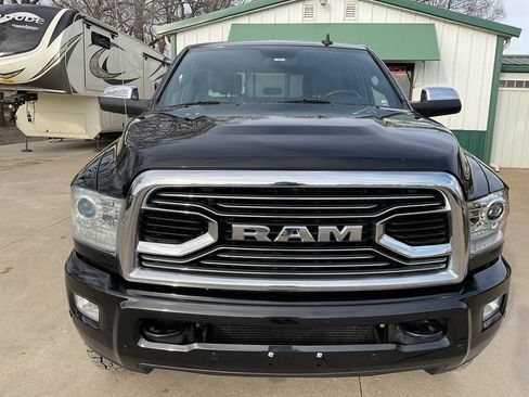 Used 2017 RAM 2500 Limited image 4