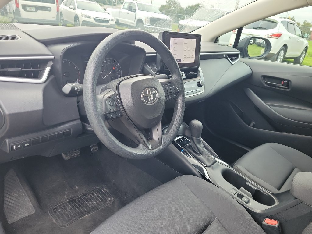Used 2024 Toyota Corolla LE FWD image 22