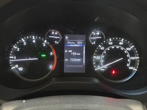 Used 2020 Lexus GX 460 Premium w/ Premium Package AWD/4WD image 18