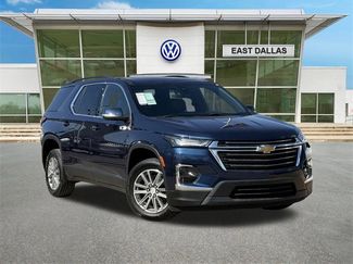 Used 2023 Chevrolet Traverse LT video 1