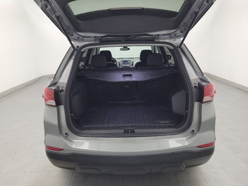 Used 2023 Chevrolet Equinox LS w/ LS Convenience Package FWD image 29