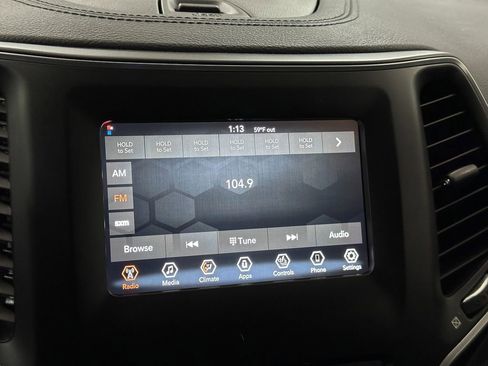 Certified 2021 Jeep Cherokee Latitude Plus image 46