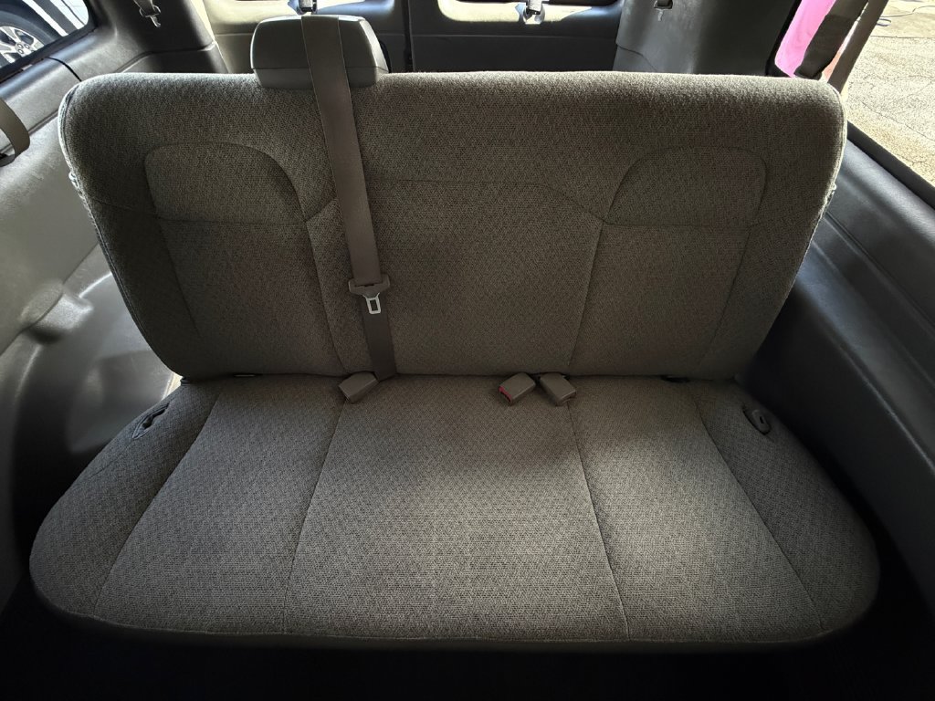 Used 2019 Chevrolet Express 3500 LS RWD image 35