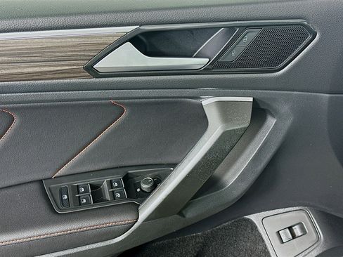 Used 2024 Volkswagen Tiguan Wolfsburg Edition image 15