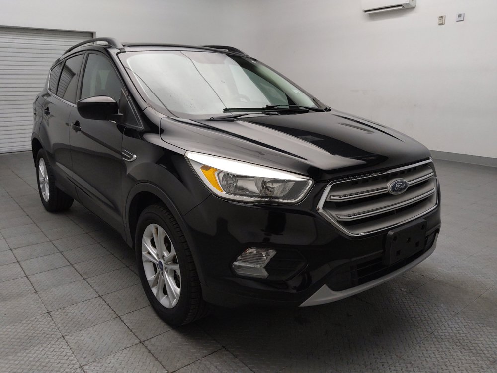 Used 2018 Ford Escape SE w/ SE Sync 3 Package AWD/4WD image 13
