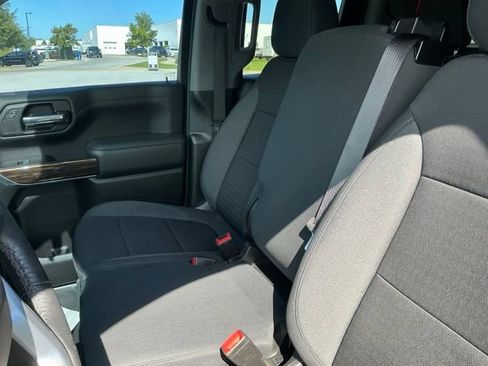Used 2022 GMC Sierra 1500 SLE w/ Driver Alert Package II AWD/4WD image 34