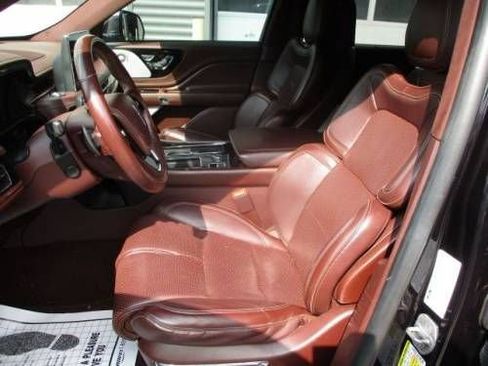 Used 2020 Lincoln Aviator Black Label w/ Dynamic Handling Package image 7