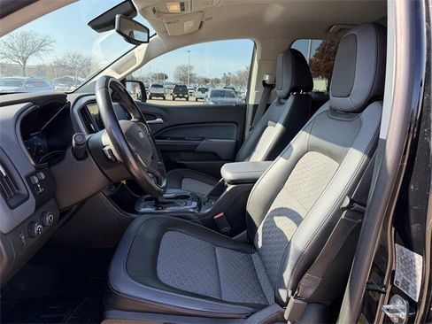 Used 2020 Chevrolet Colorado Z71 image 24