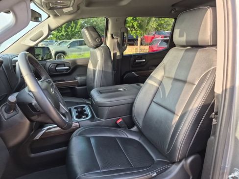 Used 2022 Chevrolet Silverado 1500 RST AWD/4WD image 23