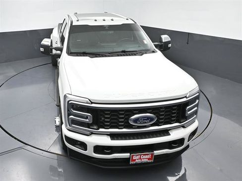 Certified 2024 Ford F350 Platinum AWD/4WD image 40