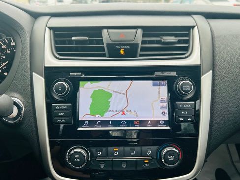 Used 2018 Nissan Altima 2.5 SR w/ SR Special Edition image 36