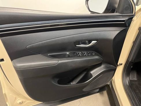 Used 2022 Hyundai Santa Cruz SEL Premium image 25