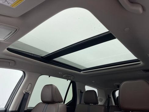 Used 2023 Honda Pilot Elite image 5