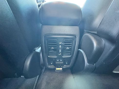 Used 2016 Dodge Durango Limited w/ Nav & Power Liftgate Group AWD/4WD image 20