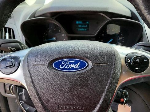 Used 2016 Ford Transit Connect XLT image 7