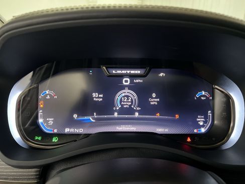 Used 2023 RAM 3500 Limited image 59