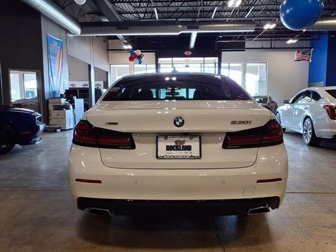 Used 2023 BMW 530i xDrive w/ Executive Package image 5