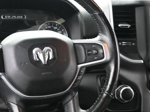 Used 2020 RAM 1500 Big Horn AWD/4WD image 25