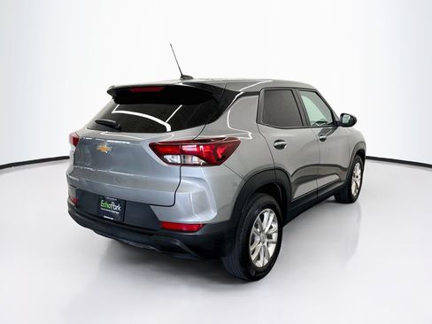 Used 2026 Chevrolet TrailBlazer LS w/ LS Convenience Package FWD image 9