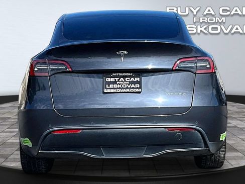 Used 2021 Tesla Model Y Long Range AWD/4WD image 4