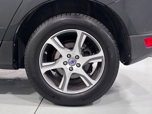 Used 2012 Volvo XC60 T6 AWD/4WD image 32