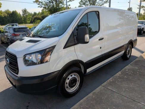Used 2019 Ford Transit 150 130 Low Roof RWD image 2