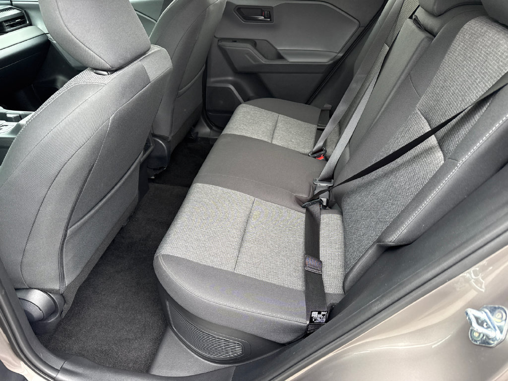 Used 2026 Toyota RAV4 LE AWD/4WD image 20