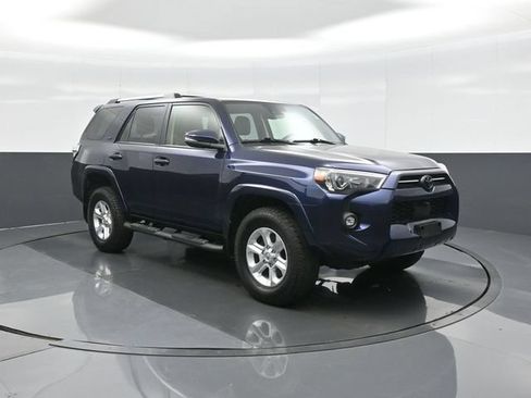 Used 2023 Toyota 4Runner SR5 Premium w/ Moonroof Package AWD/4WD image 1