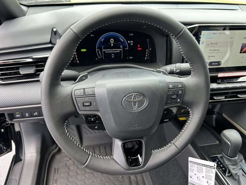 New 2026 Toyota Camry SE w/ Multimedia Upgrade Package FWD image 18